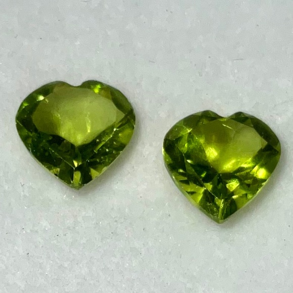 HEIBEI PERIDOT SET OF 2 - Picture 1 of 7